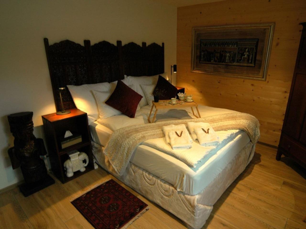 Large Deluxe Studio For 2 - Chalet Lovo Lenk Esterno foto