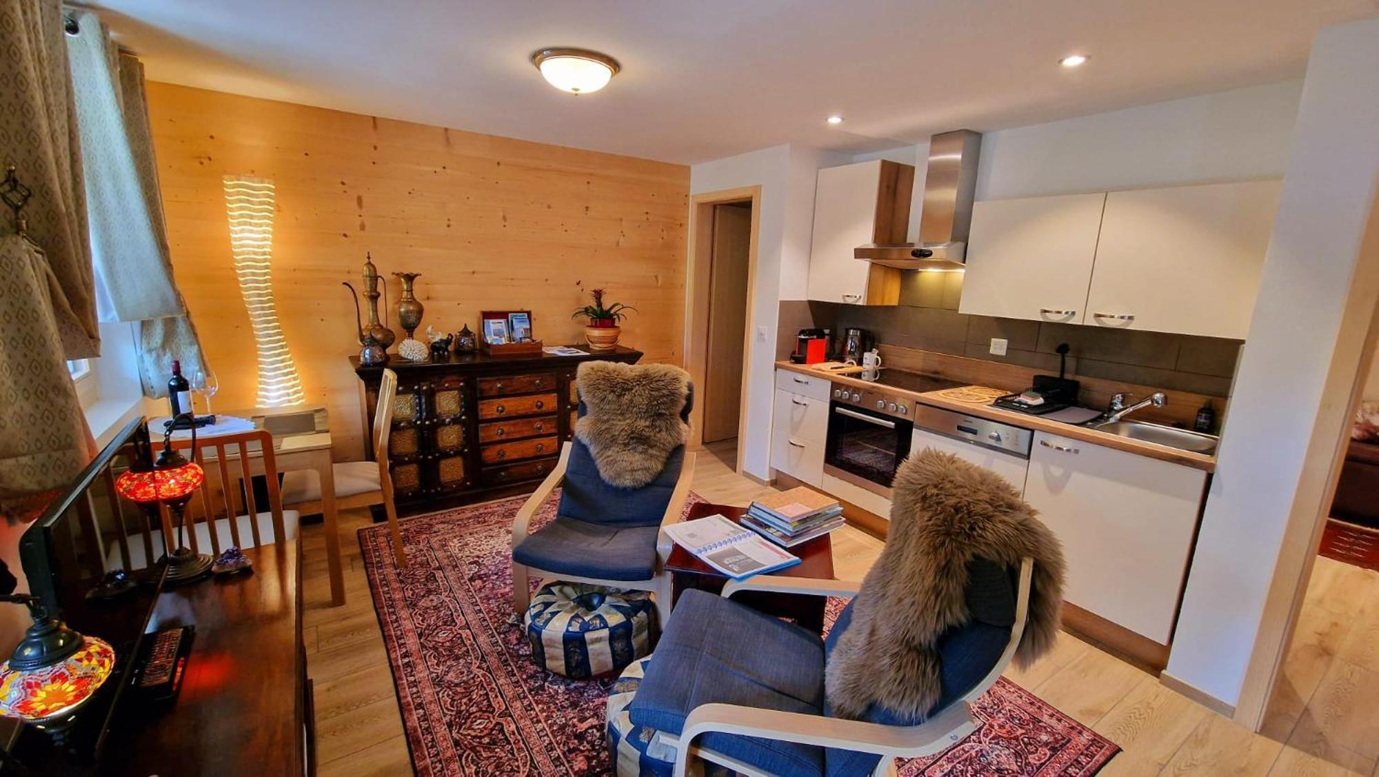 Large Deluxe Studio For 2 - Chalet Lovo Lenk Esterno foto
