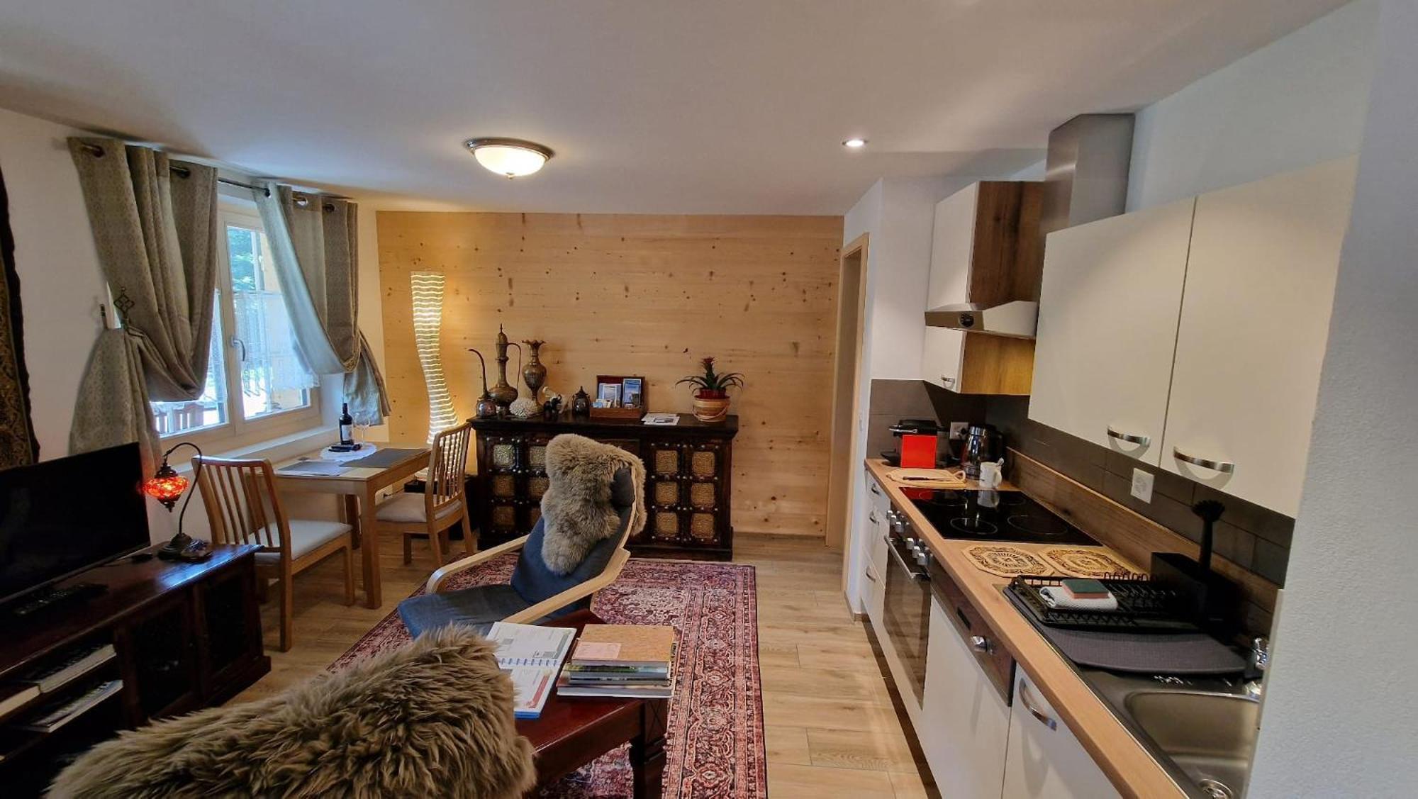 Large Deluxe Studio For 2 - Chalet Lovo Lenk Esterno foto
